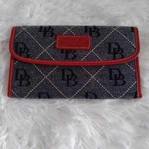 Dooney & Bourke Checkbook Holder